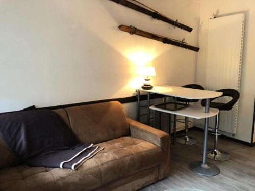 Eaux-Bonnes Apartment | Résidence SANCTUS - Studio pour 6 Personnes MAE-9154