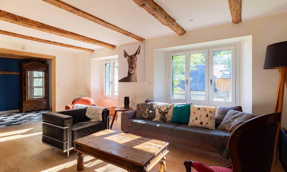 Adervielle-Pouchergues House | Renovated village house for 12 people with garden and jacuzzi near Loudenvielle