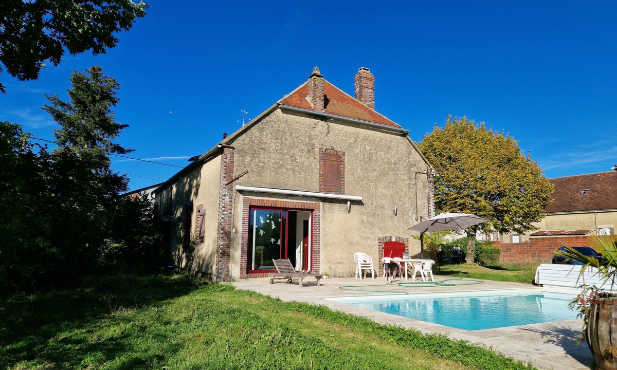 Beugnon House | Renovated country house -