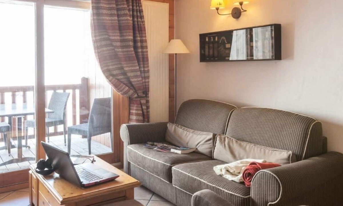 Val Claret Apartment | Residence Pierre & Vacances Premium L'Ecrin des Neiges**** - Apartment for 8 people - 3 bedrooms