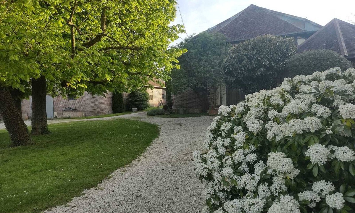 Albã Bed & Breakfast | Restored Gustavian-style B&B in an old farmhouse