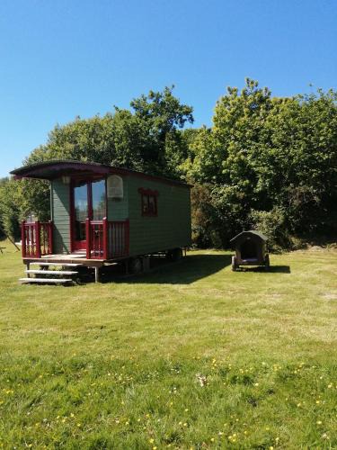 Lannion Bed & Breakfast | Roulotte coin de nature