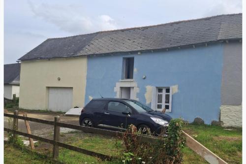 Merillac House | Rustic Charm Retreat in Beautiful Brittany