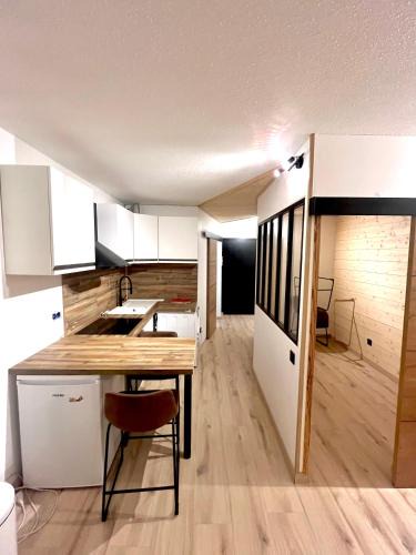 Metabief Apartment | Séjour confortable avec vue sur les pistes