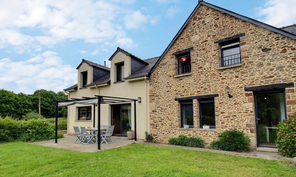 Ploubalay House | Sessile oaks - PLESLIN TRIGAVOU