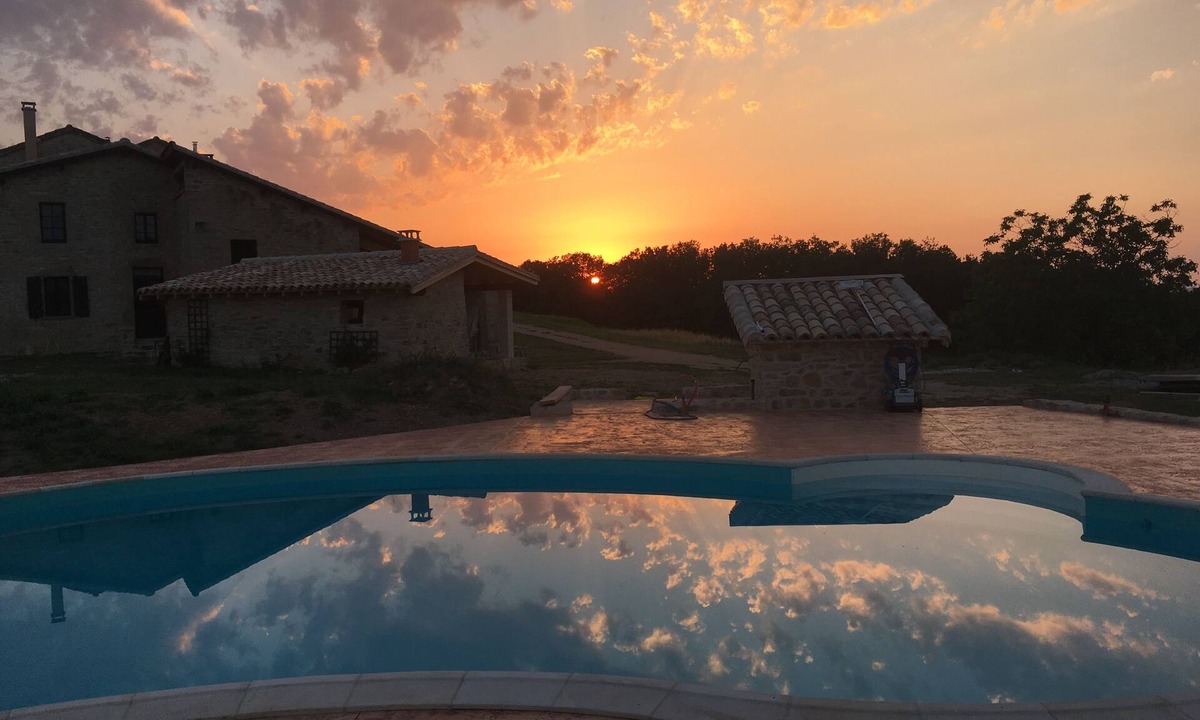Larroque House | Southern France living at its best - Pool, Terraces, Relaxing Views on 16ha