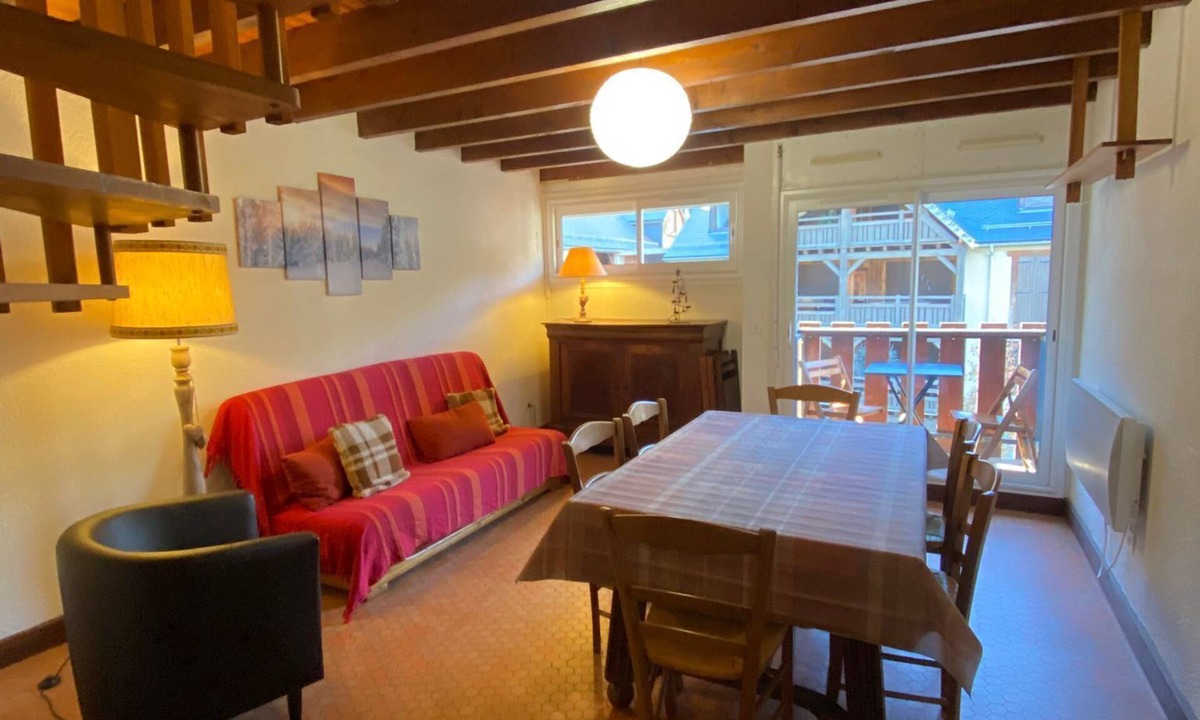 Saint-Lary-Soulan Apartment | Spacious duplex apartment for 7 to 9 people in St Lary Soulan