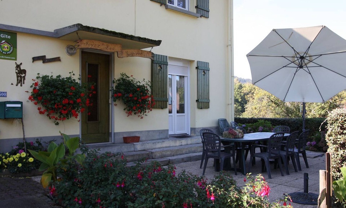 Ban-sur-Meurthe-Clefcy Cottage | Spacious Farmhouse with Modern Amenities Near Skiing and Hiking Trails