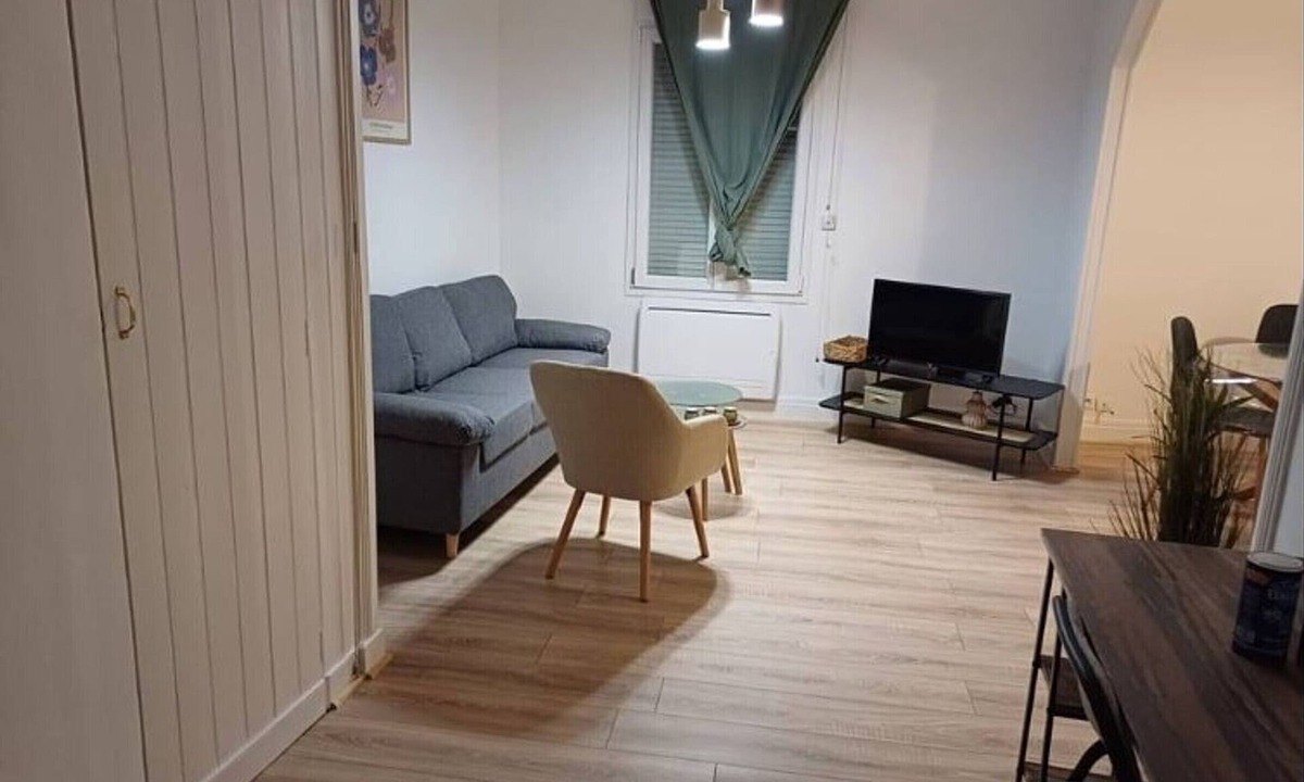 Saint-Dizier Apartment | Spacious House with Garden in Saint-Dizier