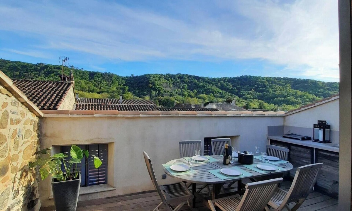 Collobrieres House | Spacious village house with roof terrace