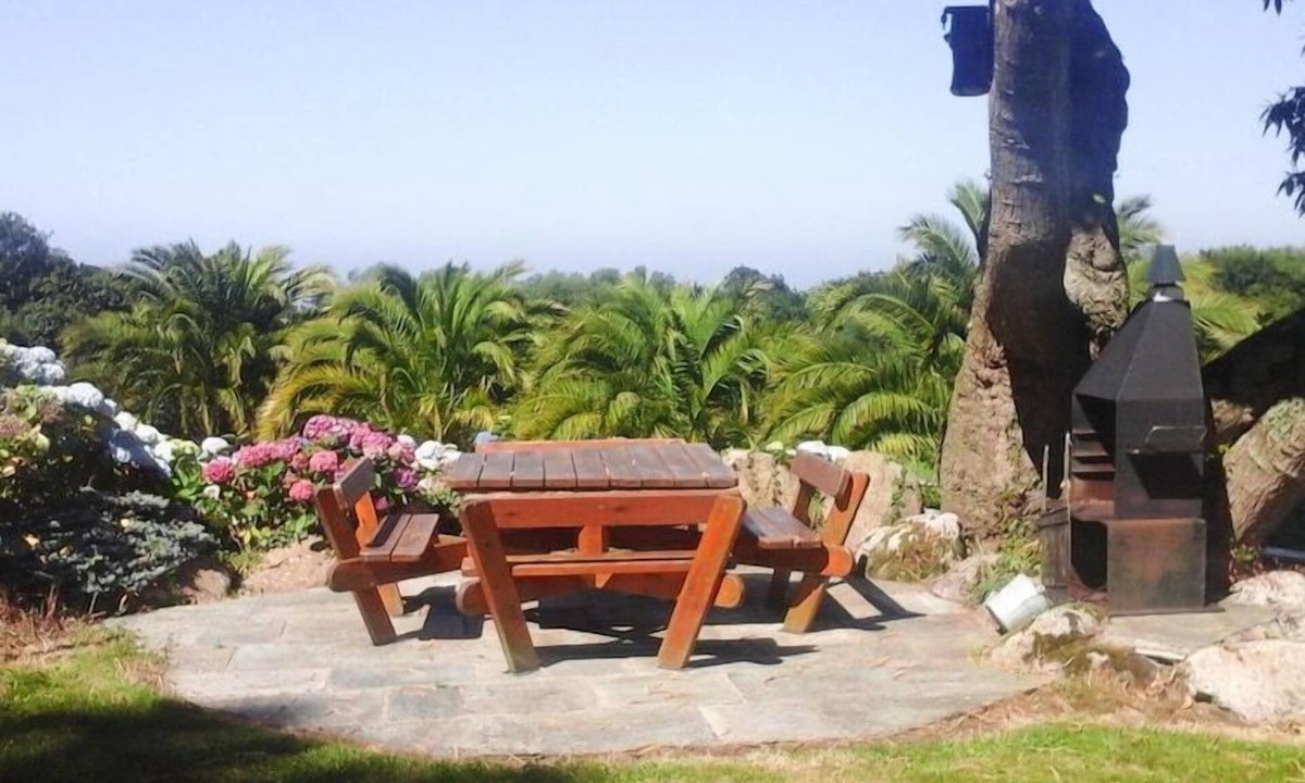 Penvenan House | Stone House in Brittany near Sandy Beach