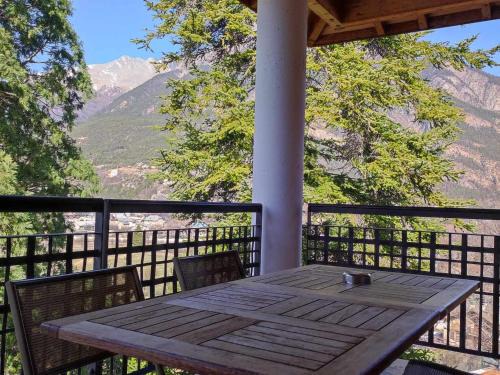 Jausiers Apartment | Studio 4 pers avec terrasse, piscine et animaux admis - FR-1-165B-46