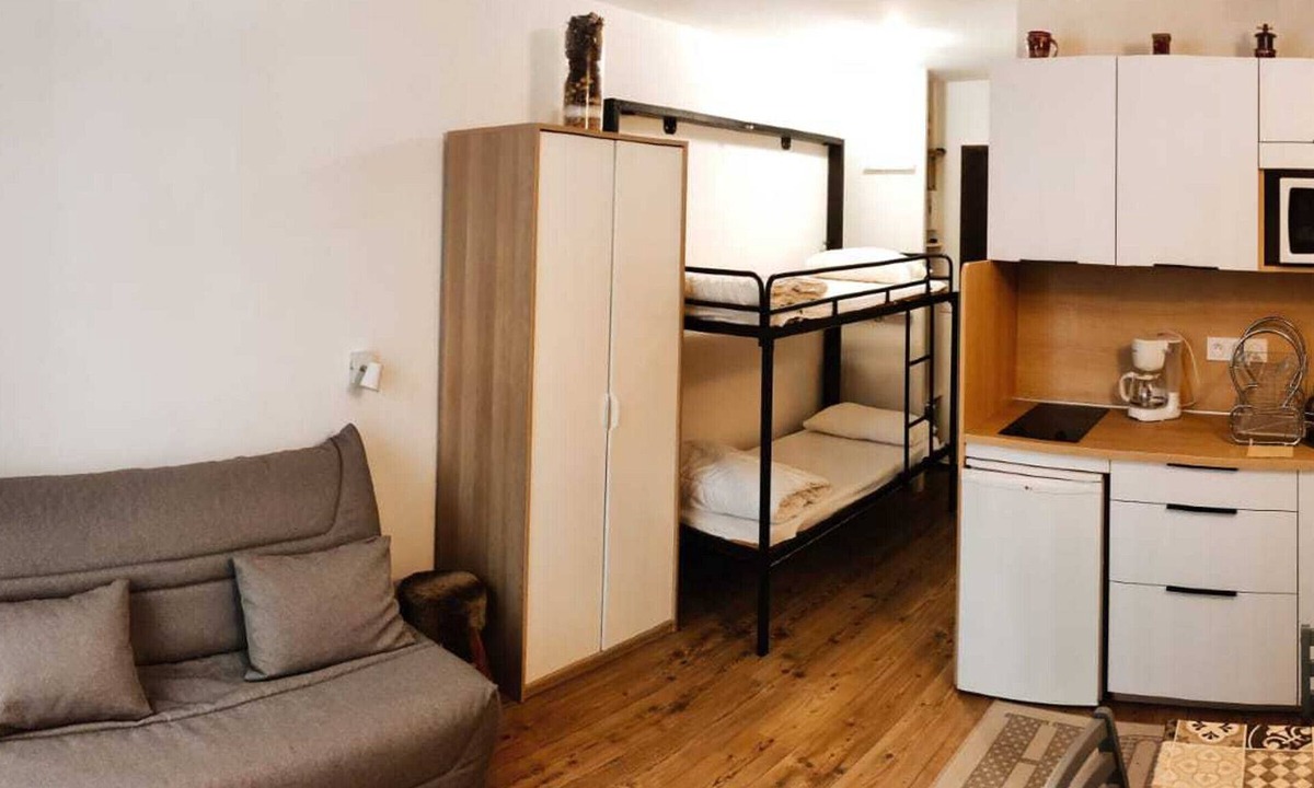 La Joue du Loup Apartment | Studio at the foot of the slopes for 4 people with large balcony