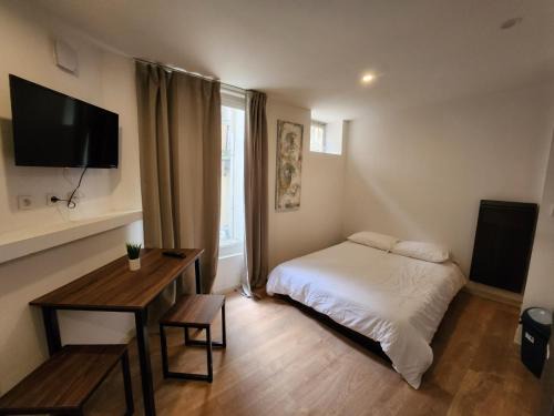 Bar-le-Duc Apartment | Studio calme rdc coté cours