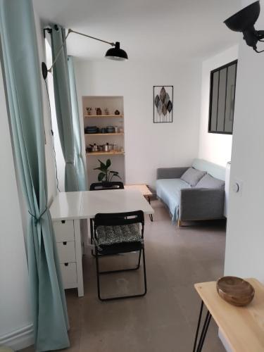 Fontainebleau Apartment | Studio du BoisDHyver