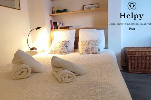 Centre Ville Apartment | Studio-Heart of town-Bd des Pyrenées-Quiet