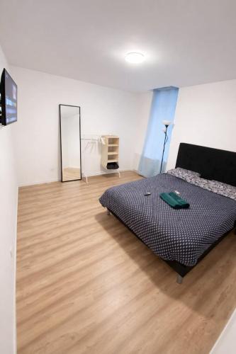 Old Town Apartment | Studio Joël Calme moderne à 5 min de la gare