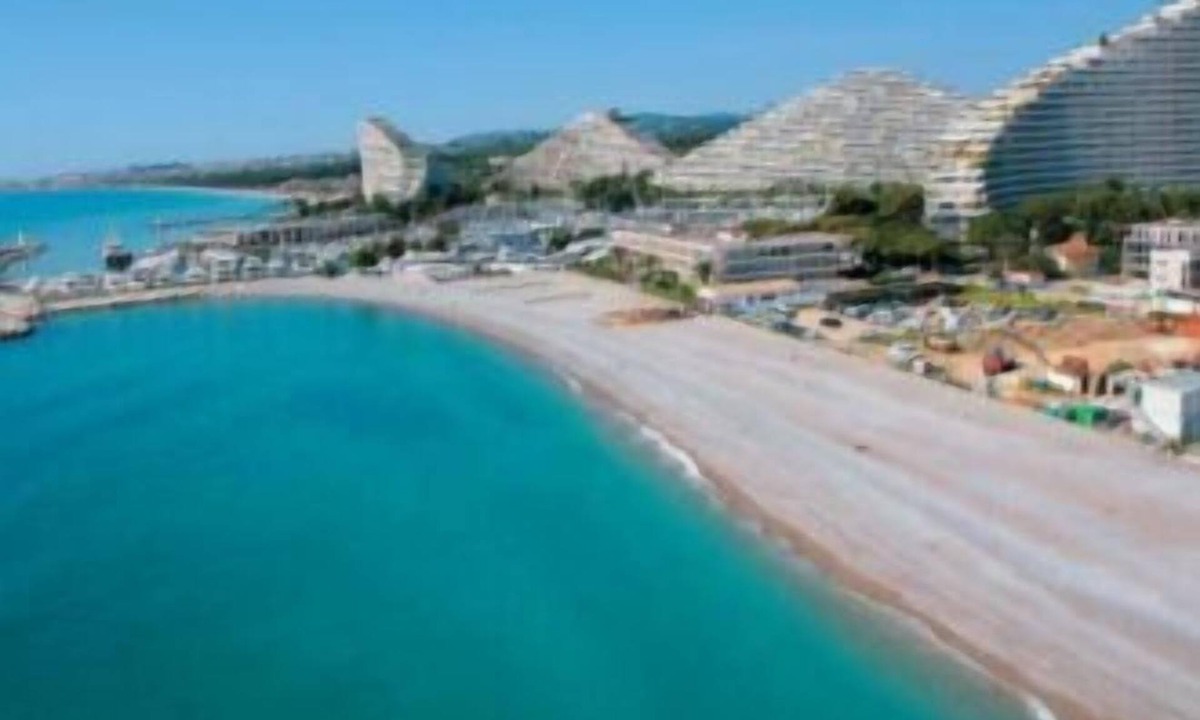 Villeneuve Loubet Beach Apartment | Studio Marina baie des Anges - 4 people
