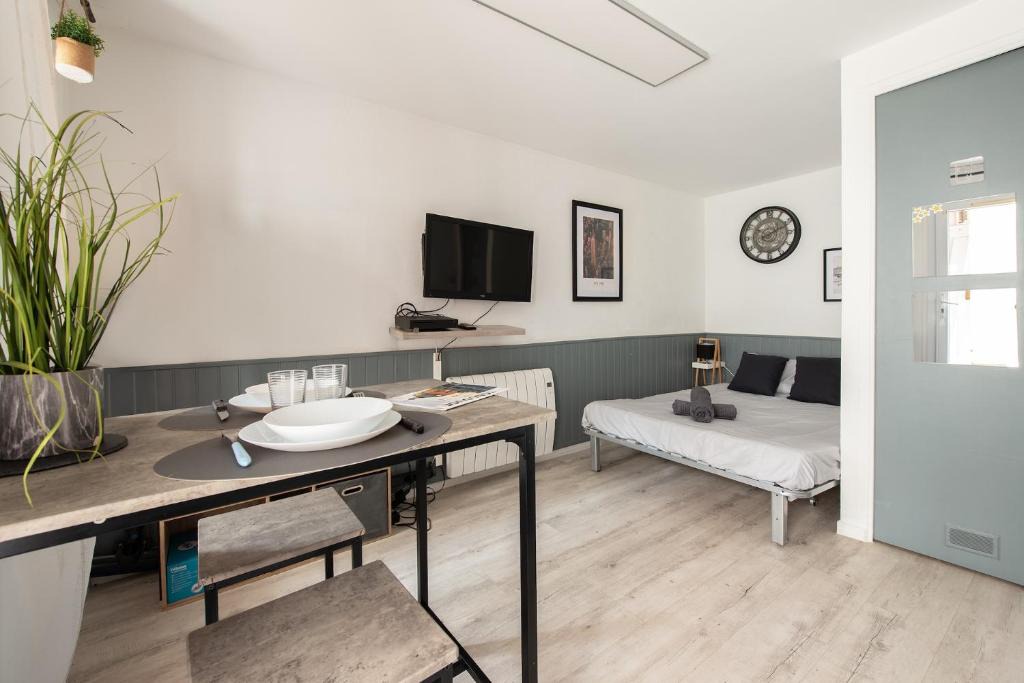 Marengo - Jolimont Apartment | Studio moderne - proximité gare et espace extérieur