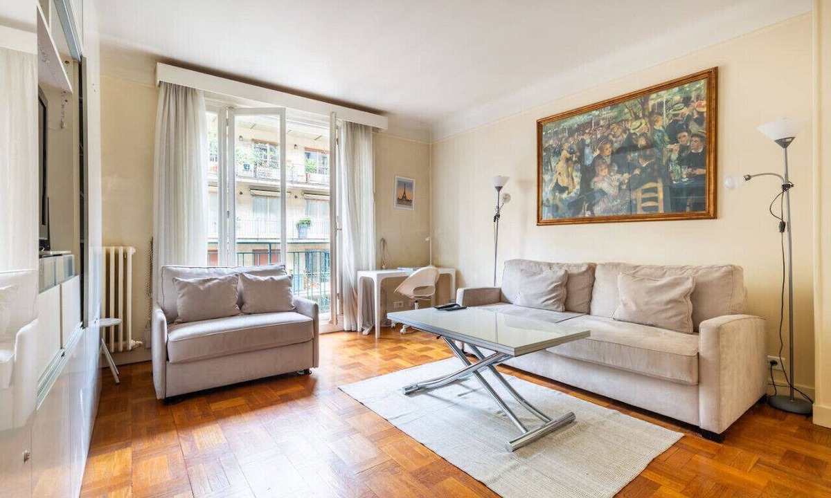 Porte-Dauphine Apartment | Studio#Porte Dauphine#Avenue Foch#2pers.