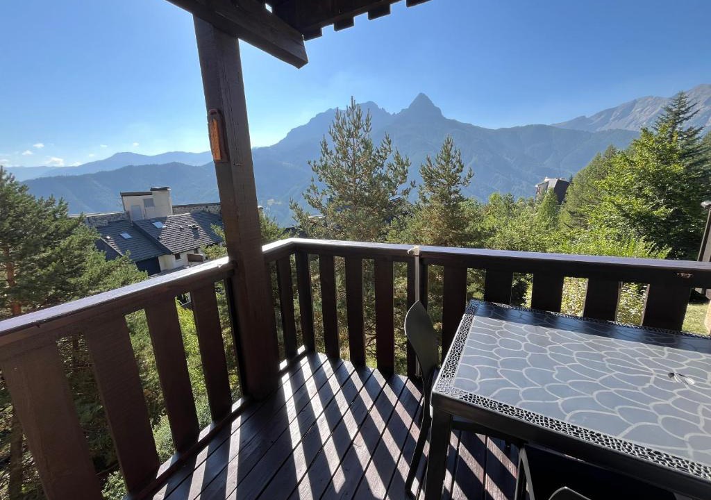 Pra Loup Apartment | Studio terrasse sud vue montagnes Pra Loup 1500