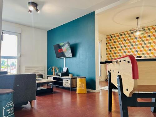 Epinal Apartment | Suite Armonia - 4 Chambres, Parking, Babyfoot