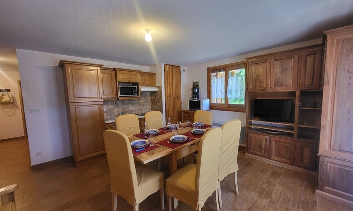 Montgenevre Apartment | Sunny 3-Room Apartment with Large Terrace & Garage in Montgenèvre