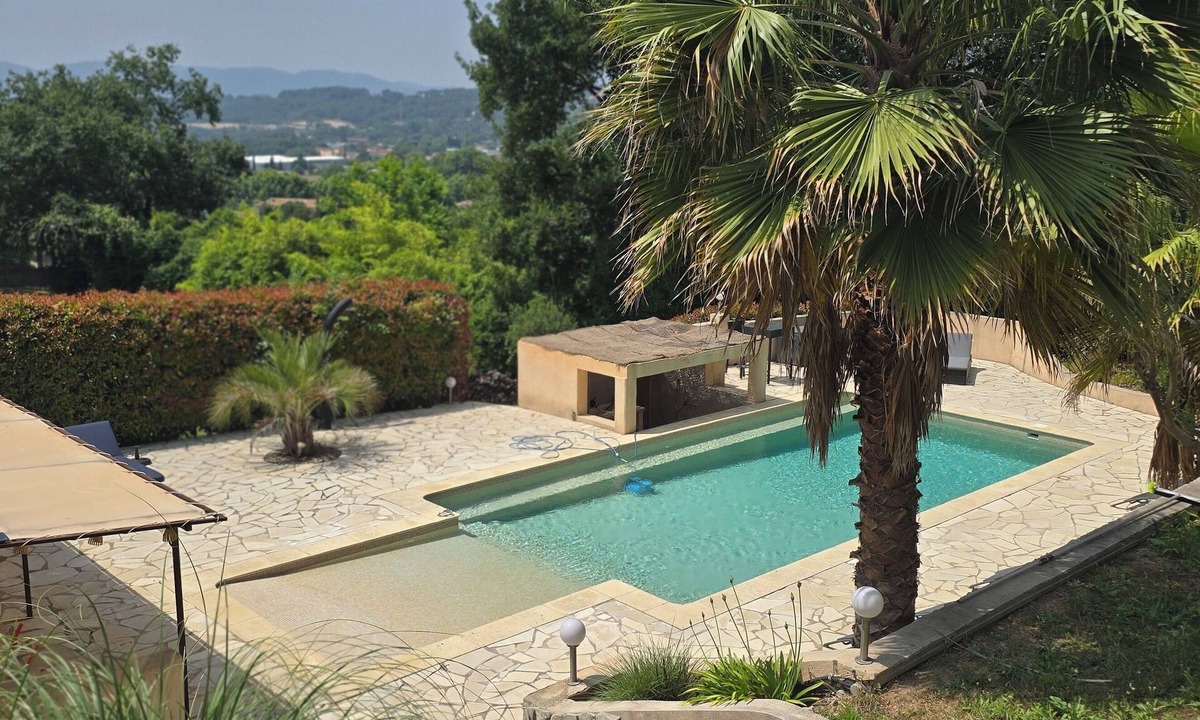 Le Plan-de-Grasse Villa | SUPERB VILLA IN QUIET NEW AIR-CONDITIONED PRIVATE TERRACE SWIMMING POOL POOL HOUSE