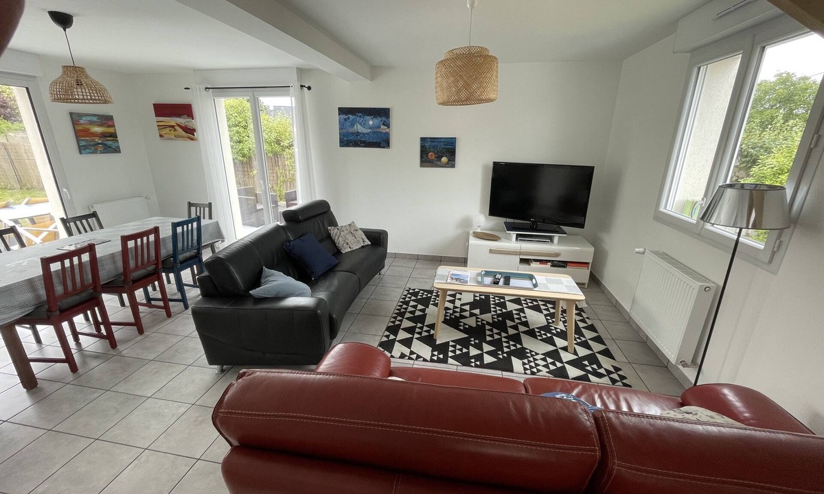 Saint-Quay-Portrieux House | Suzy house. Close to beaches (Casino and black strikes) and shops.