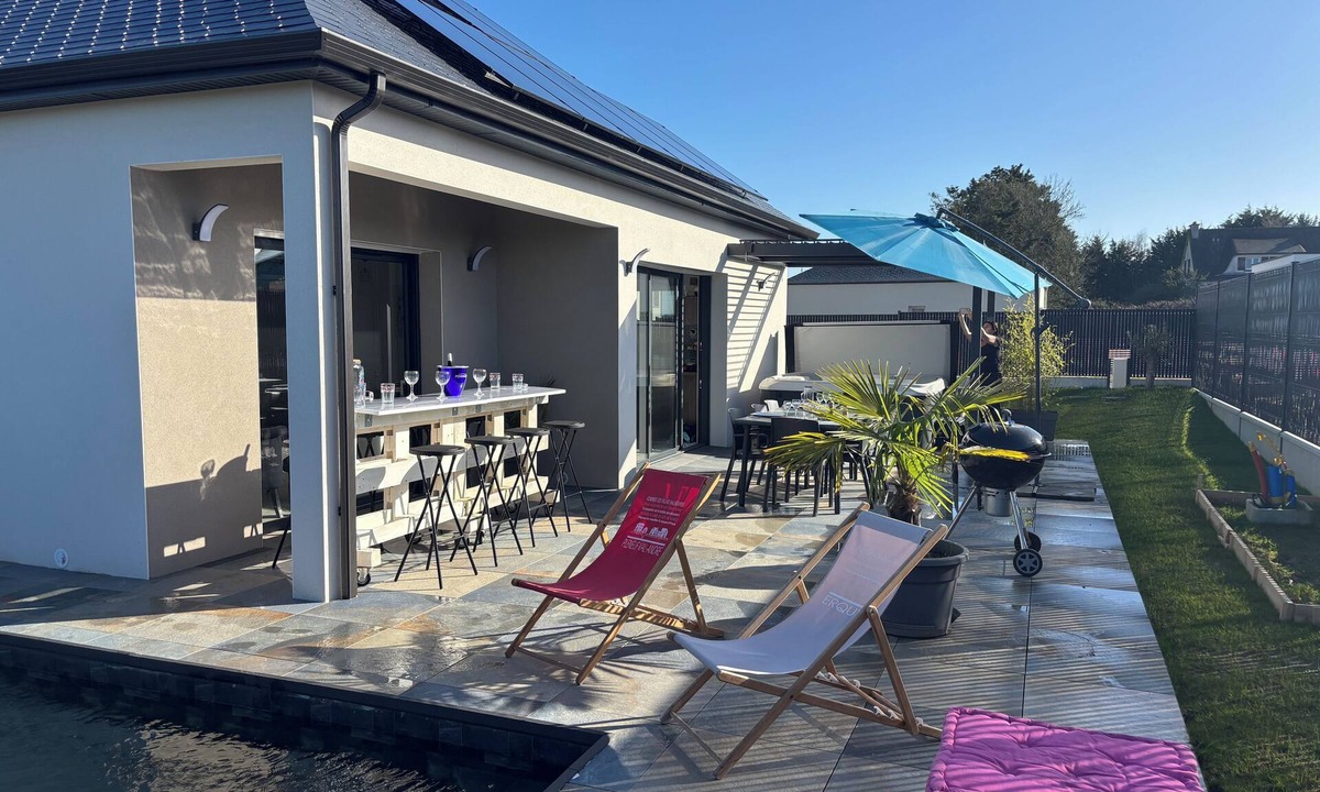 La Bouillie Villa | Swimming pool, jacuzzi: your budget getaway