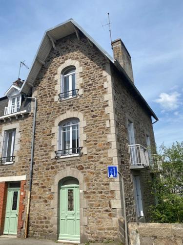 Lamballe Apartment | T1 bis à la décoration soignée
