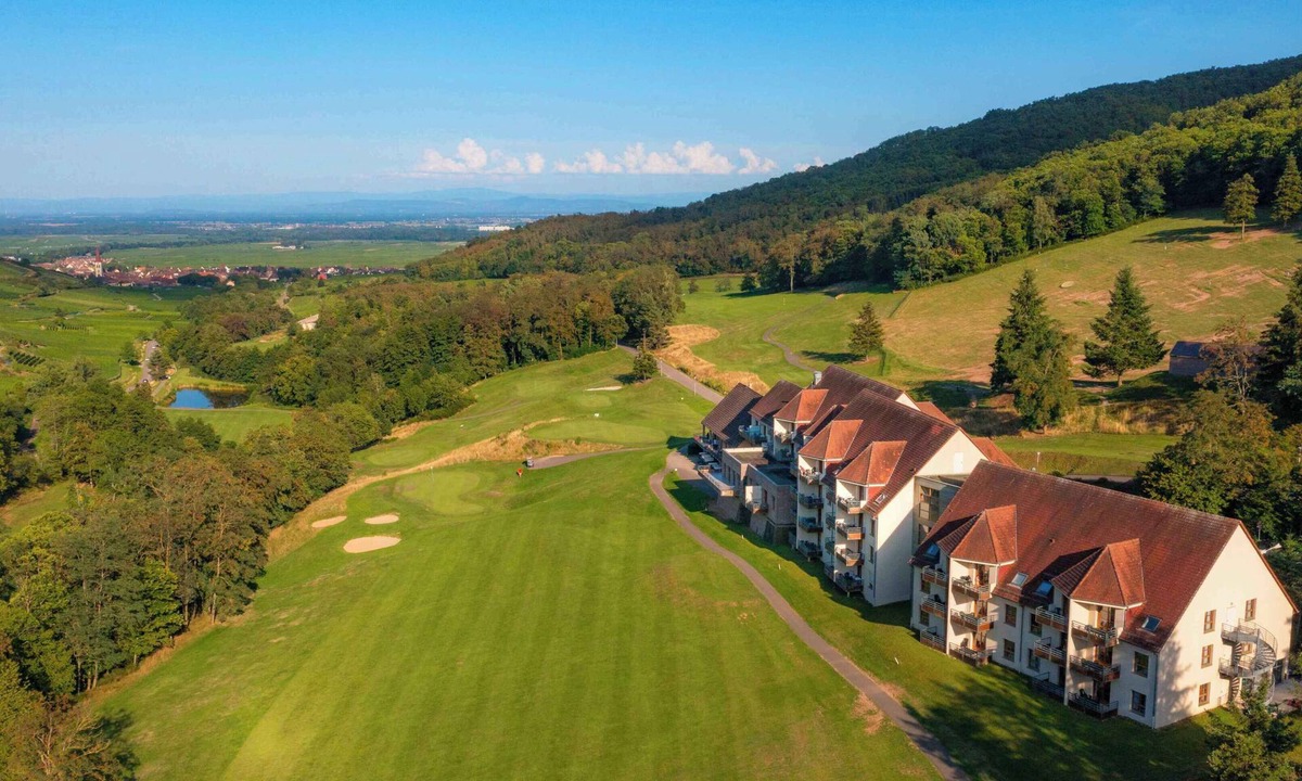 Ammerschwihr Condo | T2 au cœur des vignes & golf | Piscine et sauna