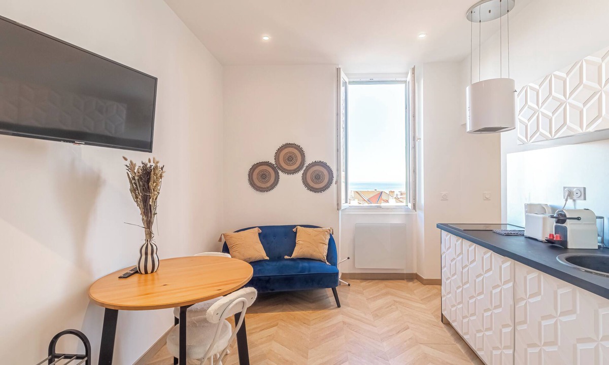 Beausoleil Condo | T2 Town Center, Casino