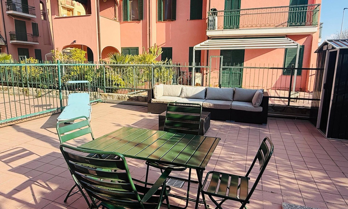 Marina di Andora Apartment | Terrazza vicino alla spiaggia in centro