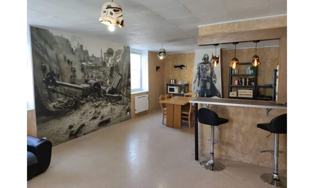 Essey-et-Maizerais Apartment | The Cantina of Mos Essey/ Madine Lake