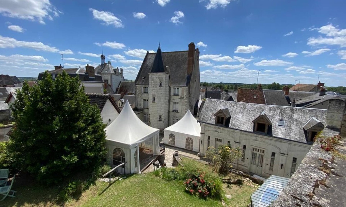 Montrichard House | The Chancellery, large capacity cottage, disabled access, guest house, apartment