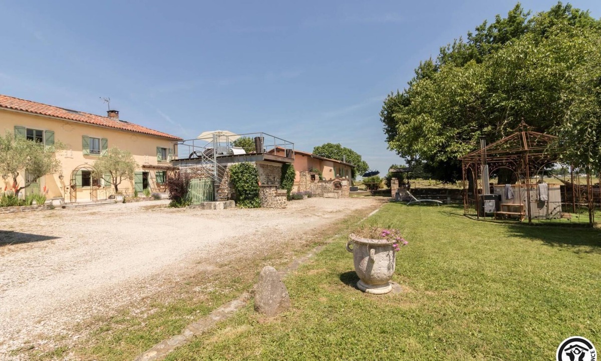 Ponlat-Taillebourg House | The Farm - PONLAT TAILLEBOURG