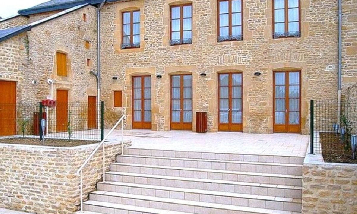 Douzy House | THE PRESBYTERY - DOUZY