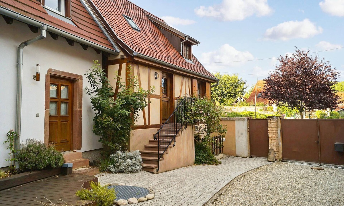 Odratzheim House | This charming vacation home, completely renovated in 2015, is modern, bright and well equipped.
