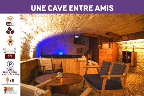 Saint-Cyr-les-Colons Apartment | Une Cave entre amis-Jacuzzi-proche Chablis-2 chambres