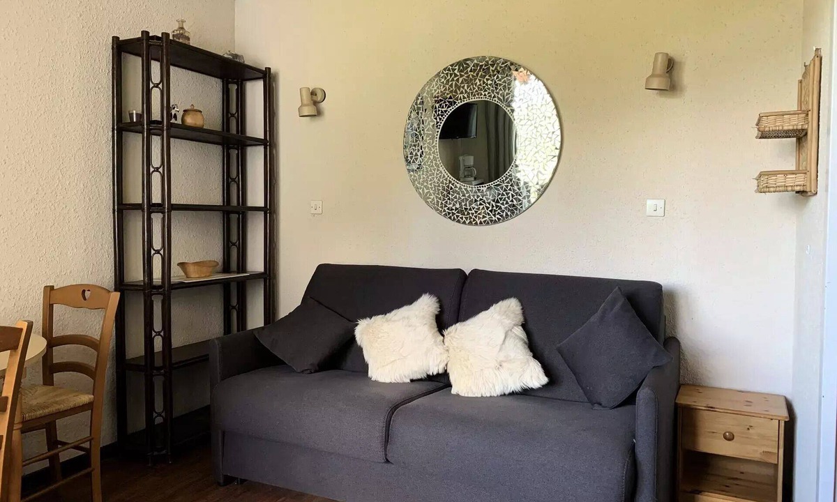 Pra Loup Apartment | Valley-side studio for 4 people, with a west-facing balcony
