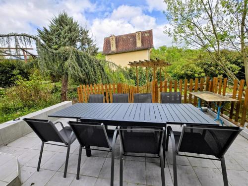 Tonnerre House | Vaucorbe - Bail Partner
