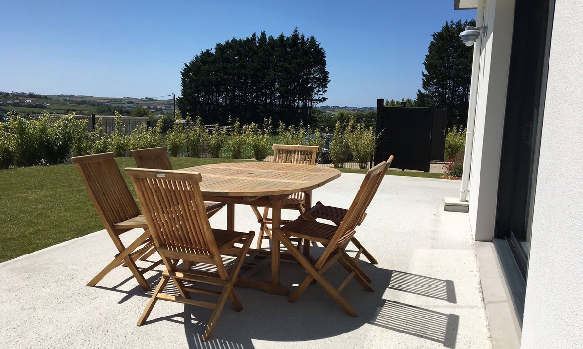 Carantec Villa | Very beautiful new * villa located 2 minutes walk from the sea and 5 minutes from shops