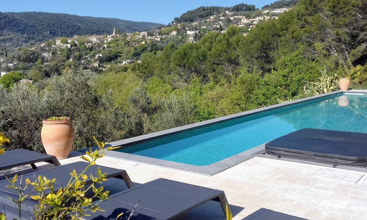 Bargemon Villa | VERY NICE VILLA WITH HEATED POOL AND SUPERB VIEW ON BARGEMON AND HILLS