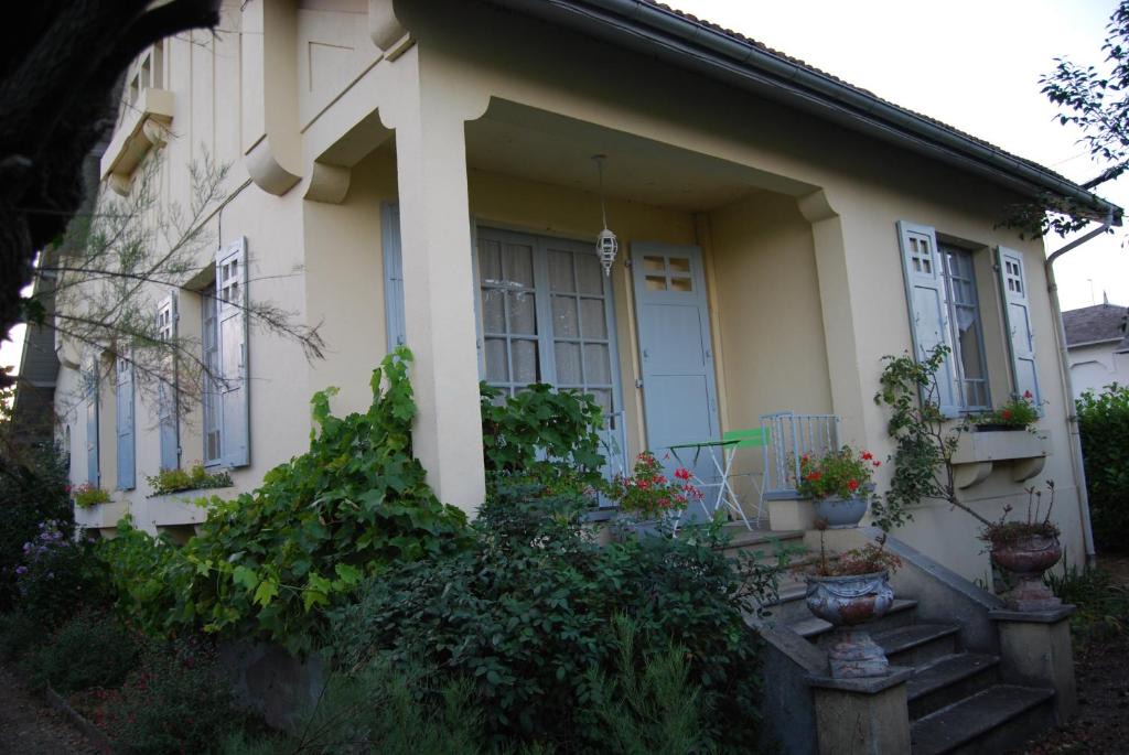 Laloubere House | Villa à 100 m de Tarbes sud
