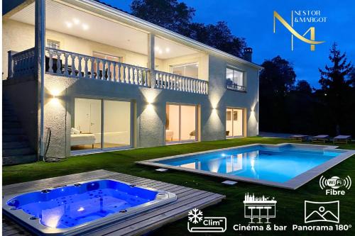 Auterive Villa | Villa 15 personnes - Piscine - Jacuzzi - Clim - Bar - Billard - Cinéma - Vue Panoramique