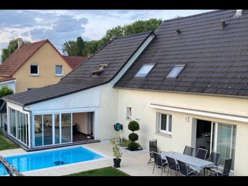 Riedwihr Villa | Villa au calme avec piscine et jacuzzi