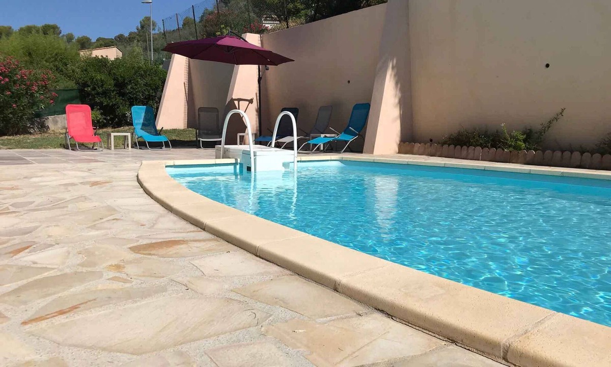 La Roquette-sur-Siagne Villa | Villa au Calme à 10 Minutes de la mer