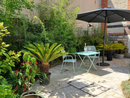Sainte-Savine Apartment | Villa des dames 40m2,jardin fleuri