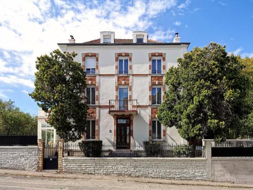 Ecrouves House | Villa familiale proche centre - 10 pers. - FR-1-584-409